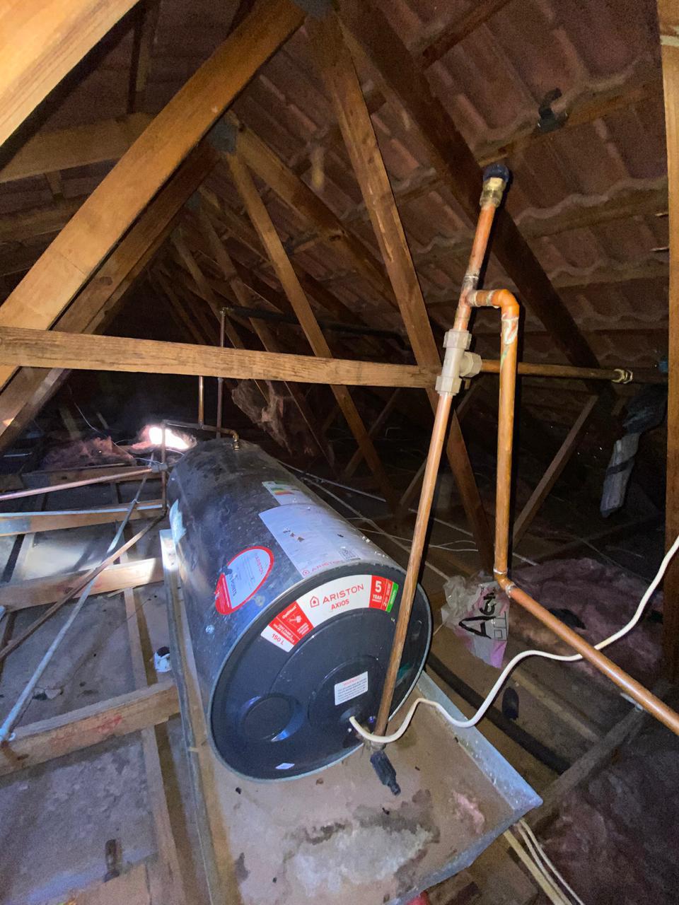 Incorrect geyser pipework before repair